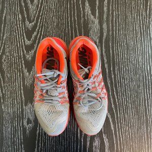 Nike Air Max Tennis Shoes